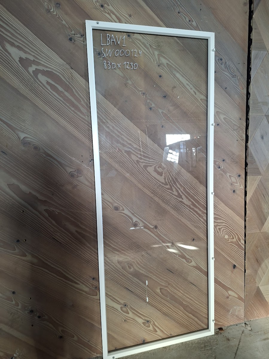 Langas 830 × 1230 mm, LBAV1
