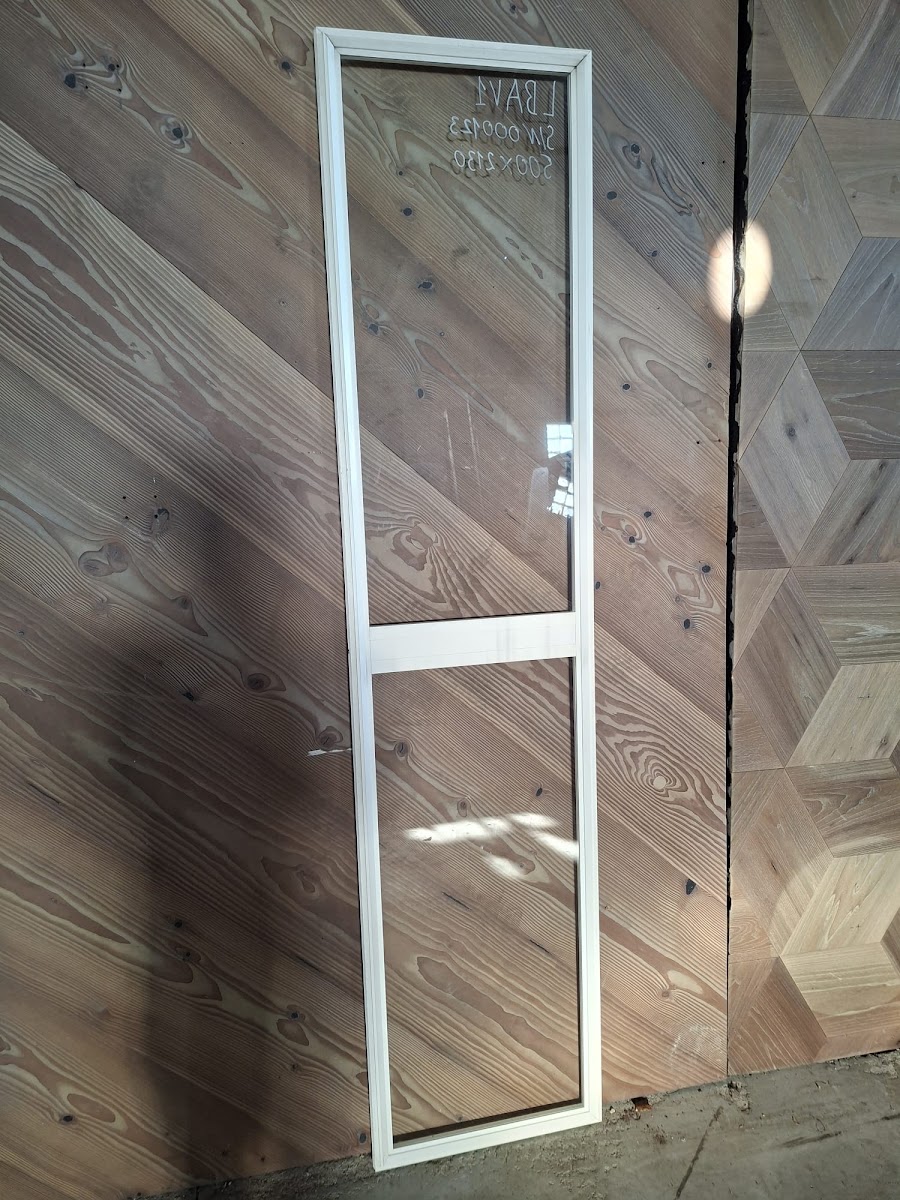 Langas 500 × 2130 mm, LBAV1